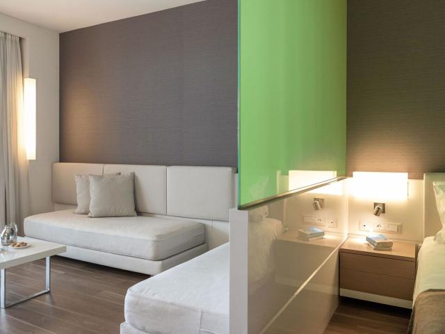 Avra Imperial Beach Resort & Spa