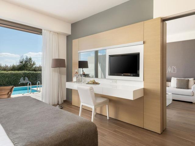 Avra Imperial Beach Resort & Spa