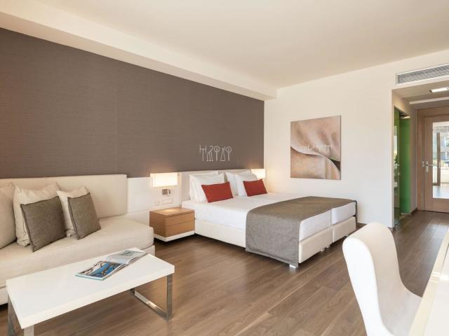 Avra Imperial Beach Resort & Spa