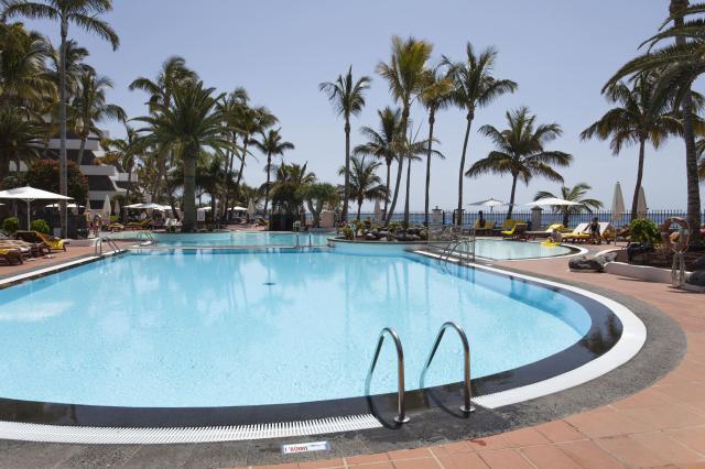 Suite hotel Fariones