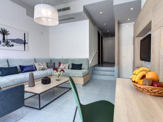 Suite hotel Fariones