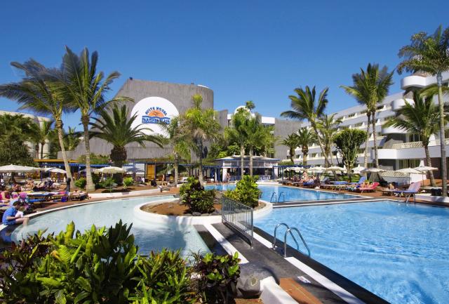 Suite hotel Fariones