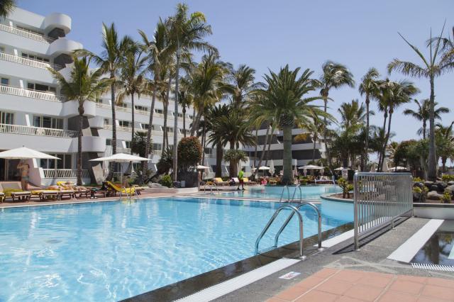 Suite hotel Fariones