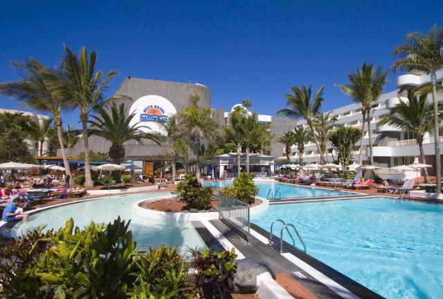 Suite hotel Fariones