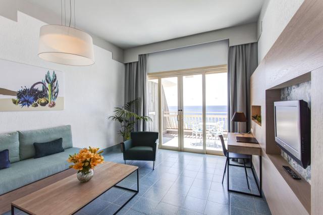 Suite hotel Fariones