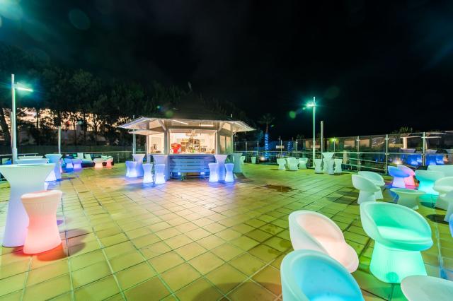 THB Tropical Island