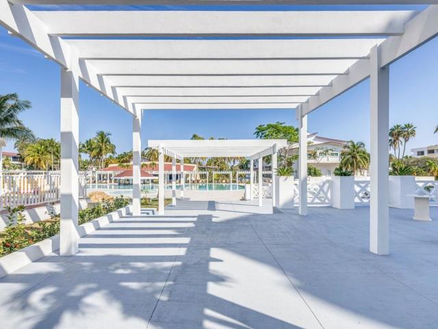 Sol Caribe Beach
