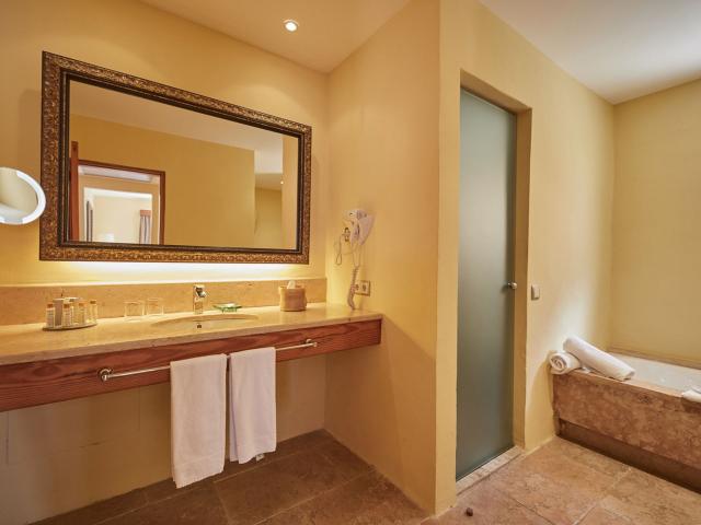 Pula Suites