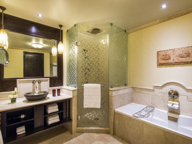 Sharq Village & Spa, a Ritz-Carlton