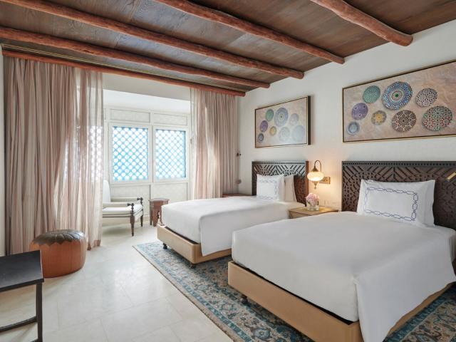 Hilton Salwa Beach Resort & Villas