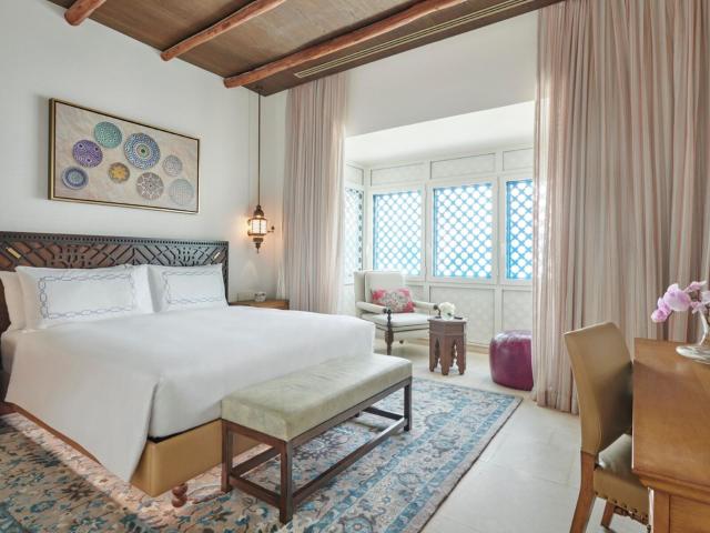 Hilton Salwa Beach Resort & Villas
