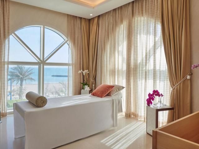 Hilton Salwa Beach Resort & Villas