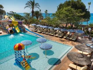 Amathus Beach