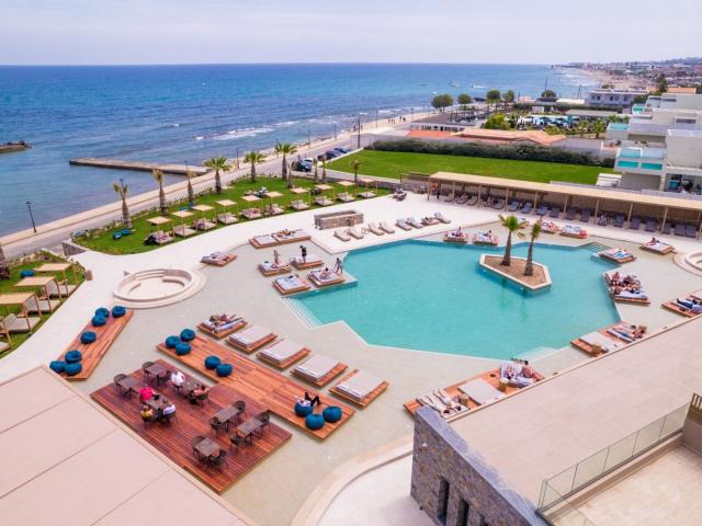 Senseana Sea Side Resort & Spa