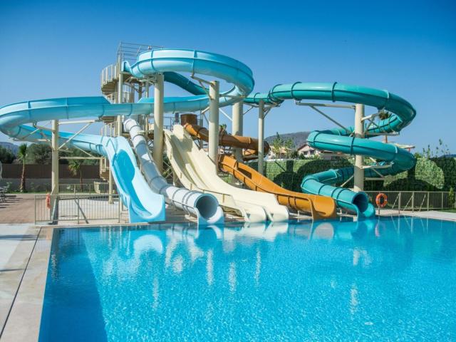 Senseana Sea Side Resort & Spa