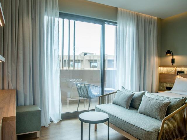 Senseana Sea Side Resort & Spa