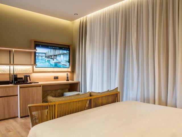 Senseana Sea Side Resort & Spa