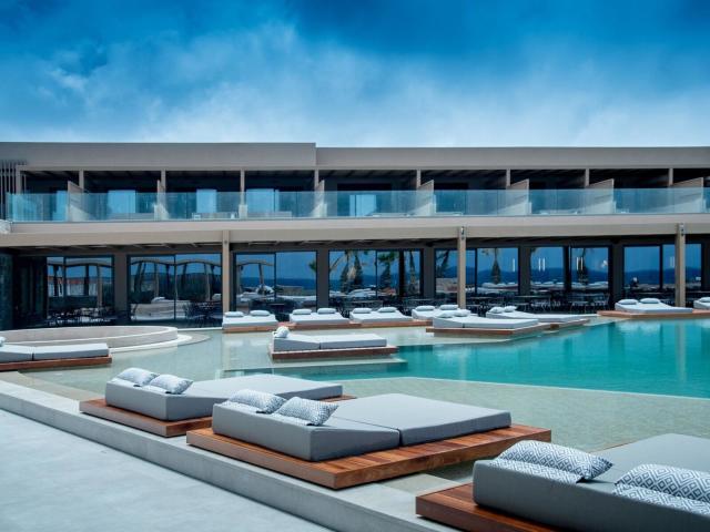 Senseana Sea Side Resort & Spa