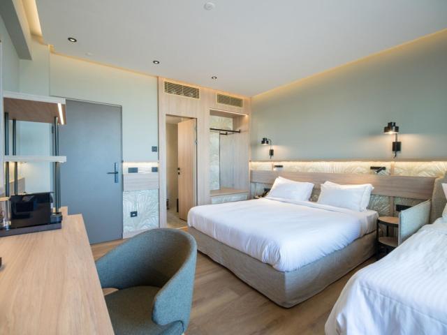 Senseana Sea Side Resort & Spa