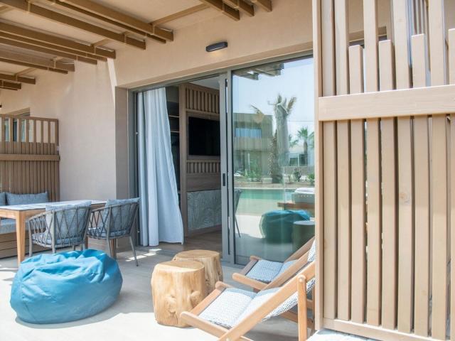 Senseana Sea Side Resort & Spa