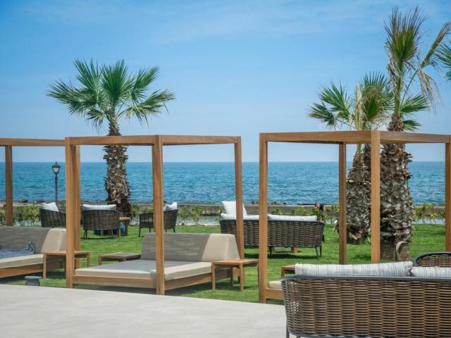 Senseana Sea Side Resort & Spa