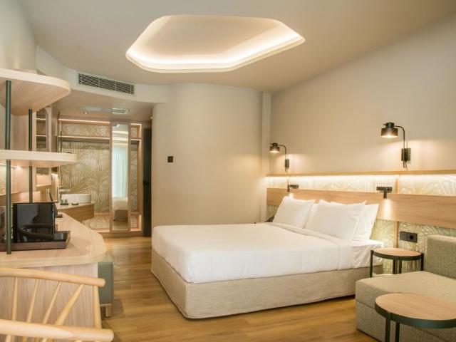 Senseana Sea Side Resort & Spa