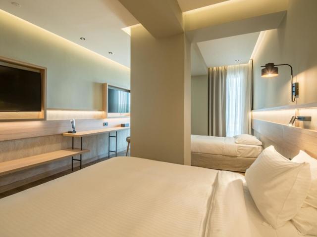 Senseana Sea Side Resort & Spa