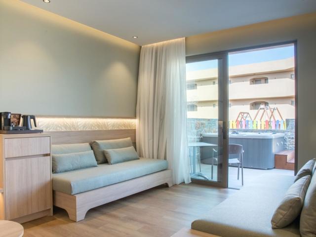 Senseana Sea Side Resort & Spa