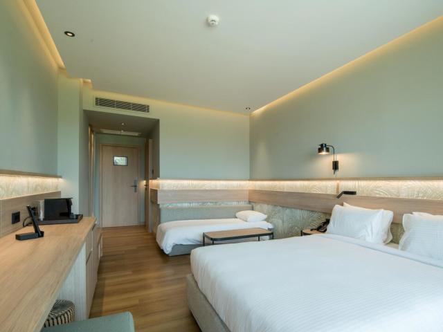 Senseana Sea Side Resort & Spa