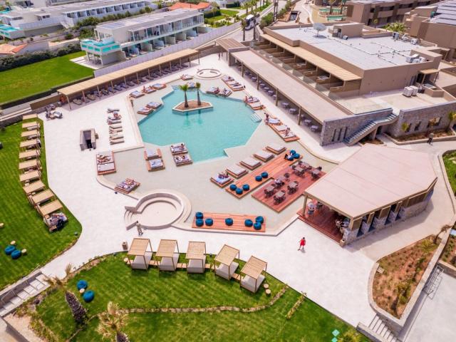 Senseana Sea Side Resort & Spa