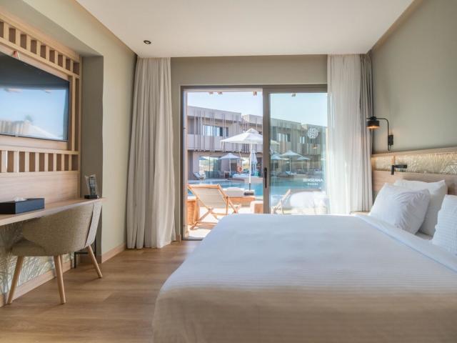 Senseana Sea Side Resort & Spa