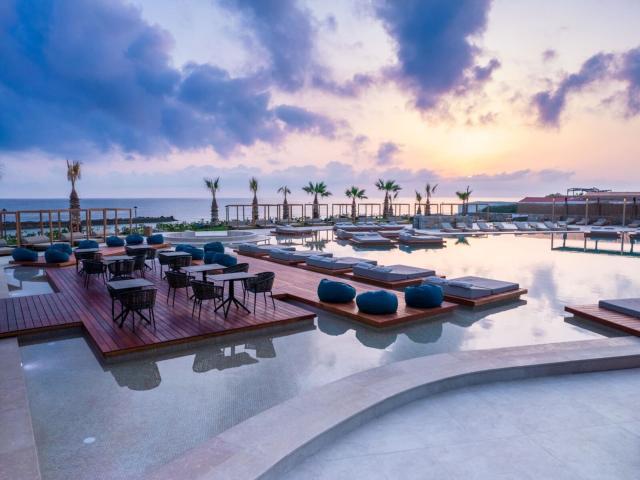 Senseana Sea Side Resort & Spa