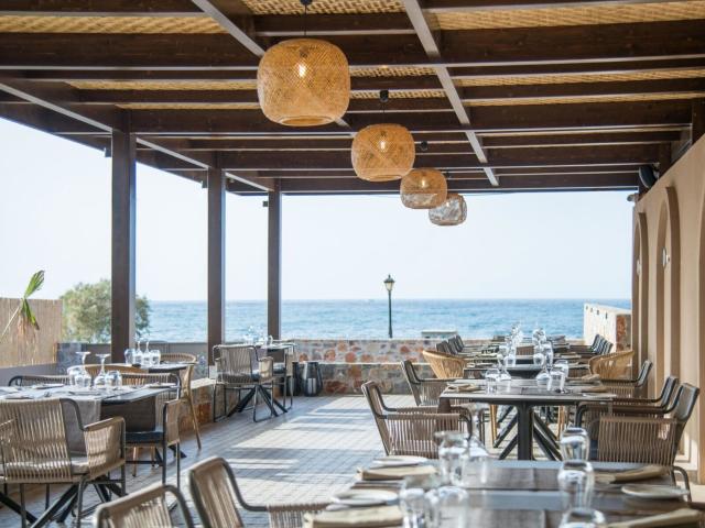 Senseana Sea Side Resort & Spa