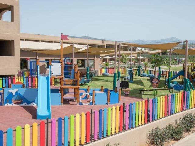 Senseana Sea Side Resort & Spa