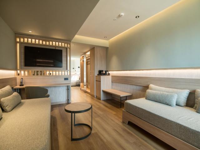 Senseana Sea Side Resort & Spa