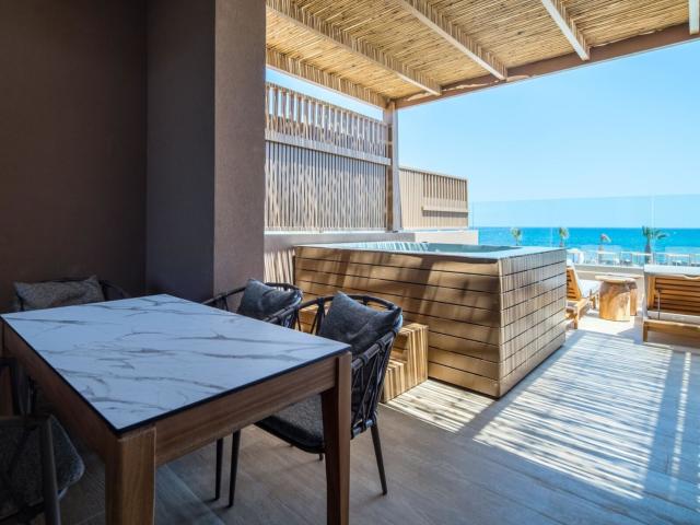Senseana Sea Side Resort & Spa