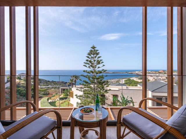 Isla Brown Chania