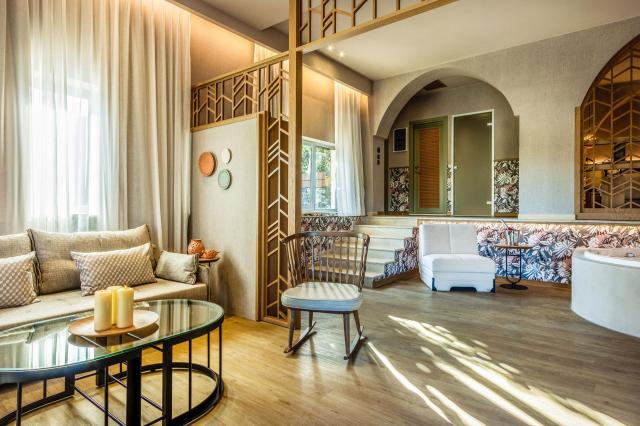 Mirabello Bay Luxury Resort