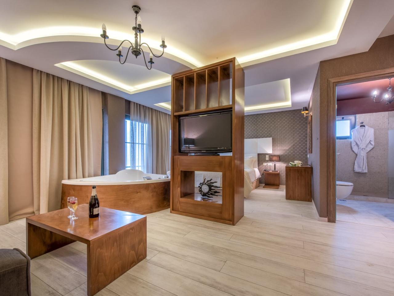 Elegance Luxury Executive Suites
