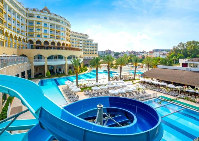 Kirman Sidera Luxury & Spa