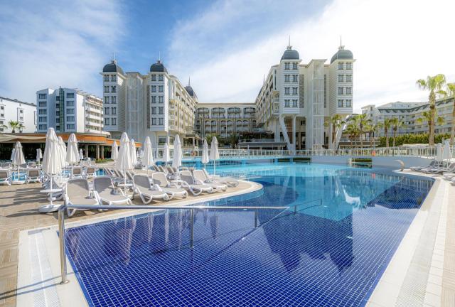 Kirman Sidera Luxury & Spa