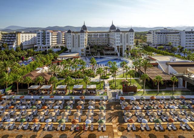 Kirman Sidera Luxury & Spa