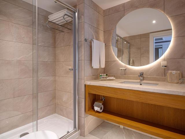 Kirman Sidera Luxury & Spa
