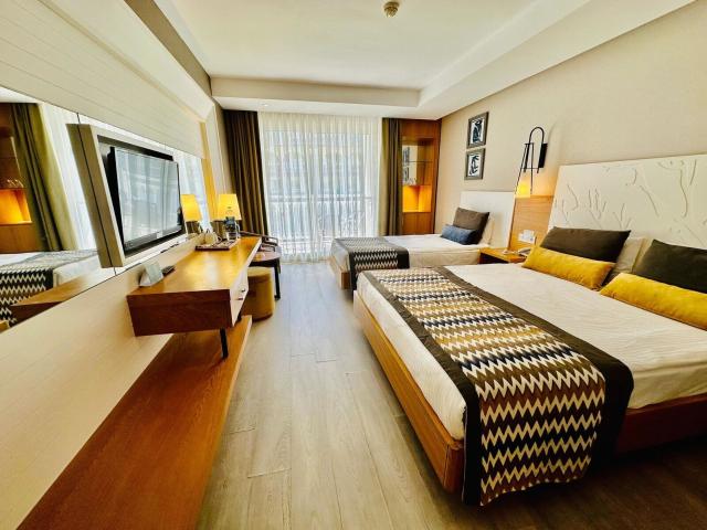 Kirman Sidera Luxury & Spa