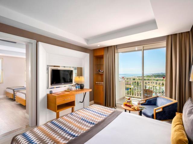 Kirman Sidera Luxury & Spa