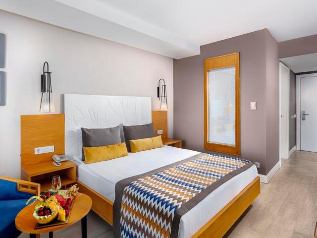 Kirman Sidera Luxury & Spa