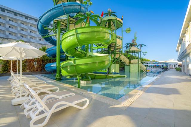 Kirman Sidera Luxury & Spa