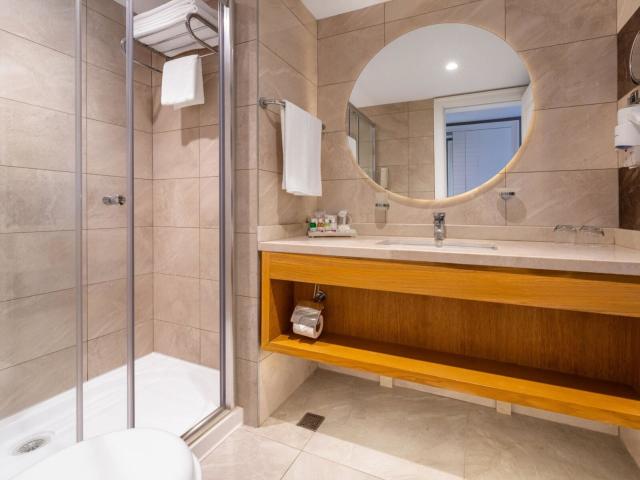 Kirman Sidera Luxury & Spa