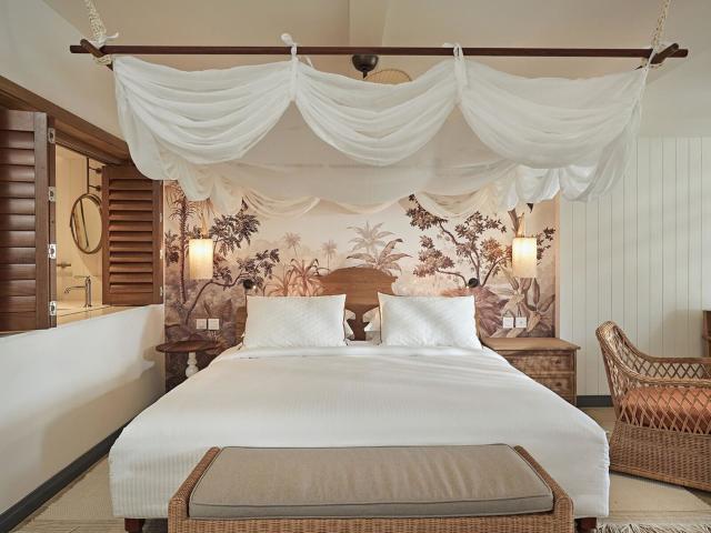 Paradise Cove Boutique