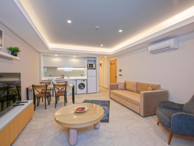 A Suite Side